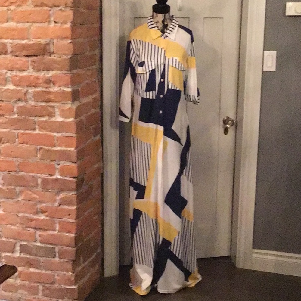 LunaTuccini Maxi Dress